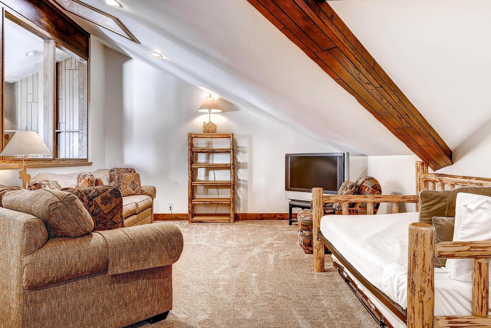 Fairway Village 2919 by Park City Lodging Main image 1